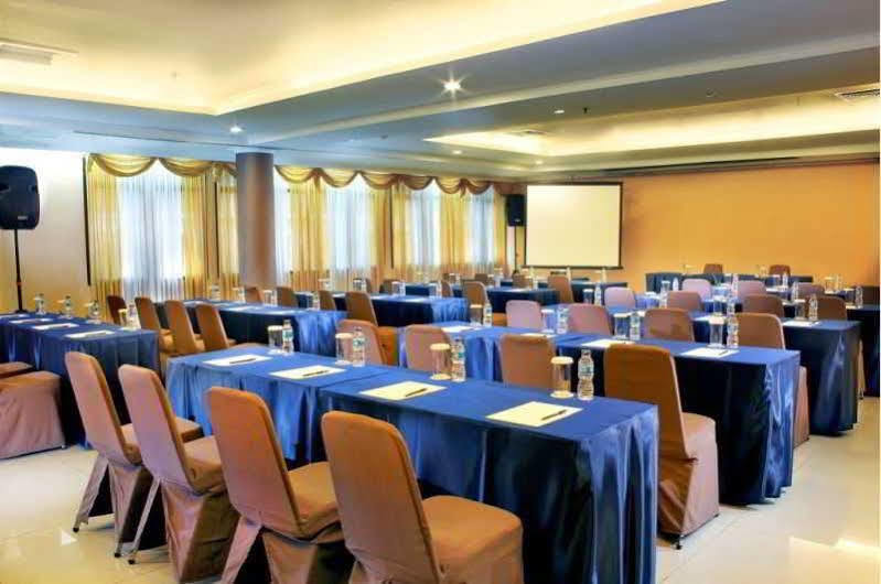 Sanno Hotel Jakarta Exterior photo